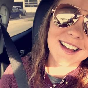 Meet your Posher, Leann